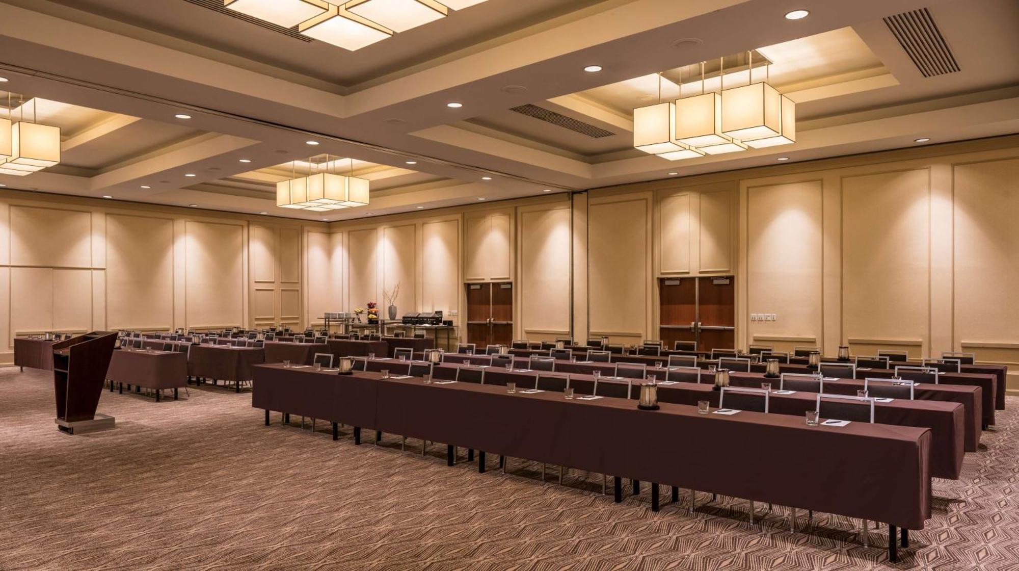 Hotel Hilton Salt Center